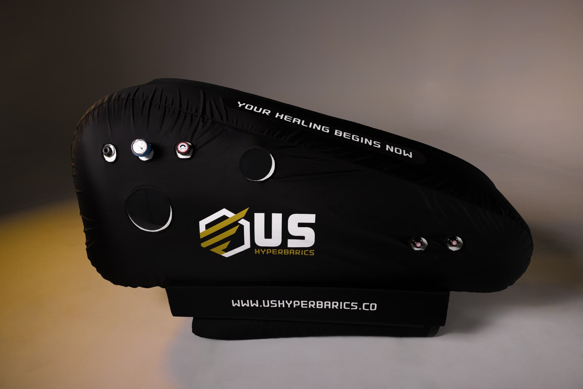 US Hyperbarics chamber full side profile in a studio